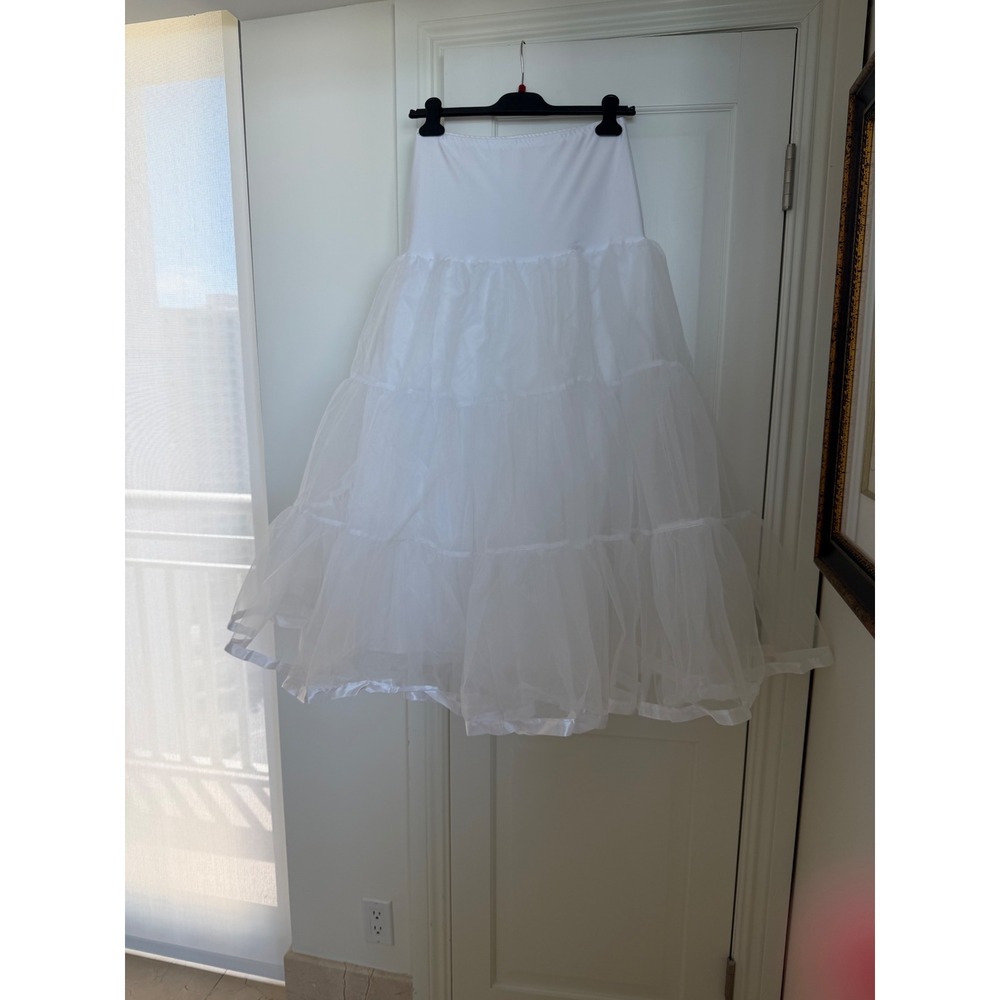 White Tiered Crinoline Petticoat Full Underskirt Bridal Prom Size Large